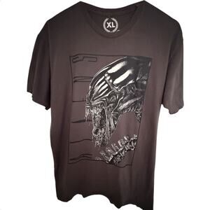 TeePublic T-Shirt Men's Extra Large Dark Gray Cotton Pre-Shrunk Graphic